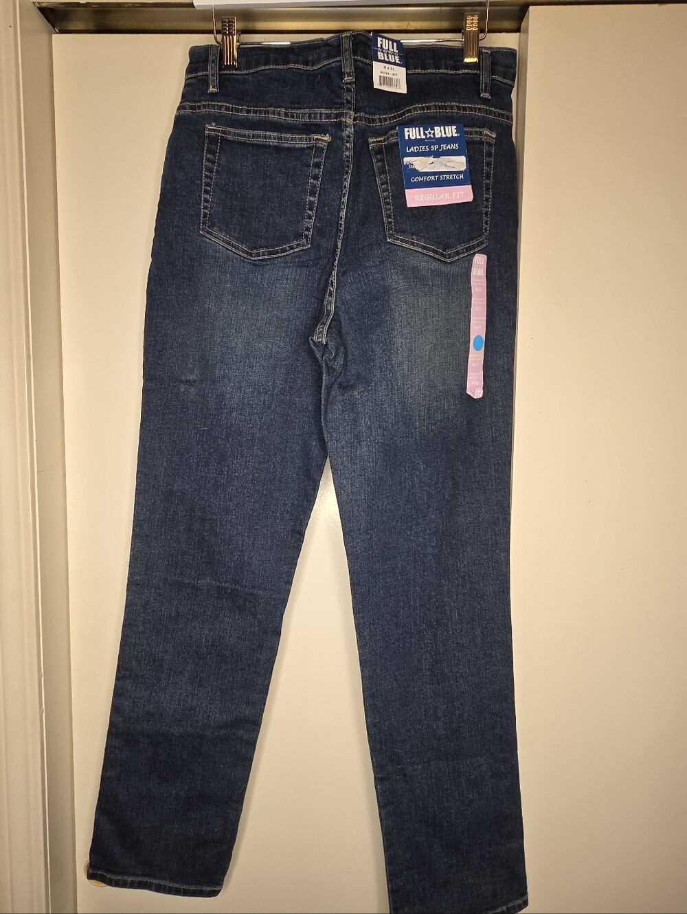 Full Blue Ladies Straight Dark Wash Jeans Regular Fit Sz. 8 NWT